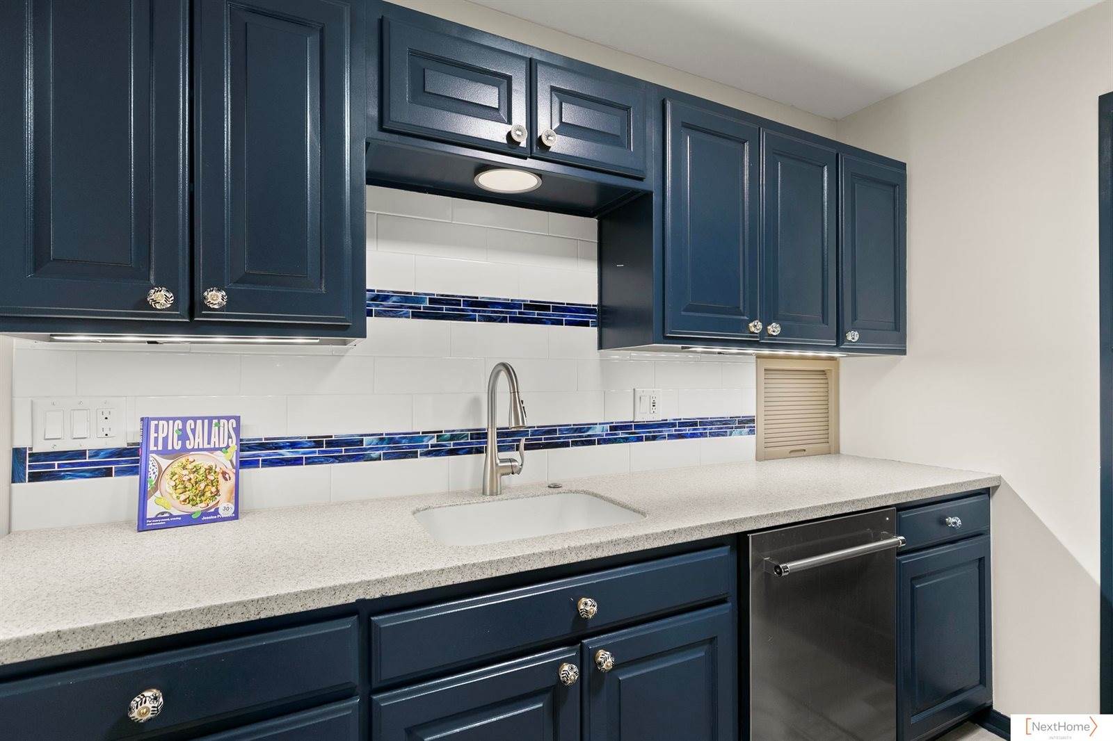 128 North 13Th Street, Lincoln, NE 68508