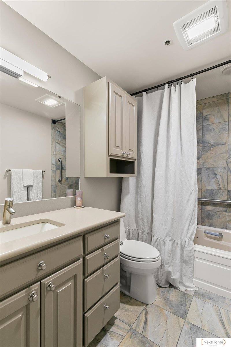 128 North 13Th Street, Lincoln, NE 68508
