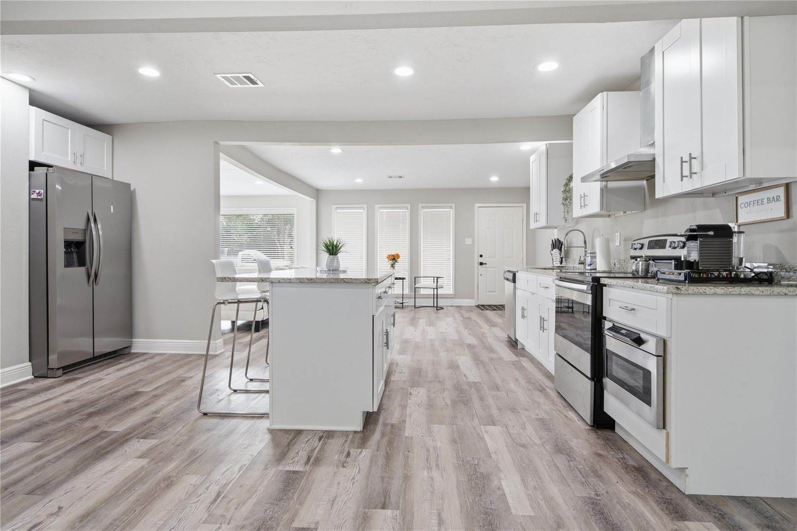 8826 Delilah Street, Houston, TX 77033
