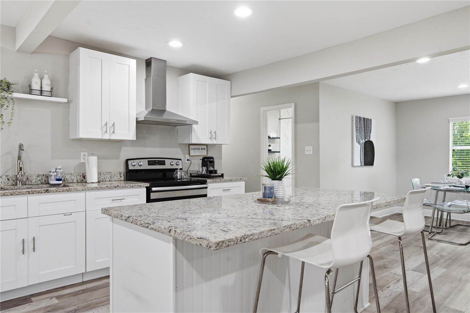 8826 Delilah Street, Houston, TX 77033