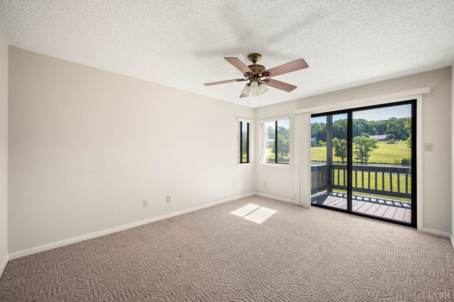 2412 Deer Run, Forest, VA 24551