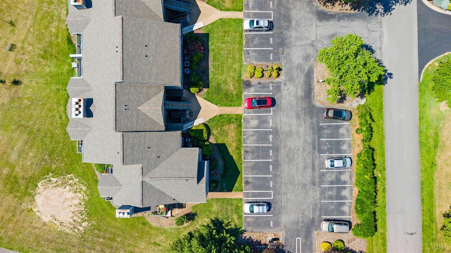 2412 Deer Run, Forest, VA 24551
