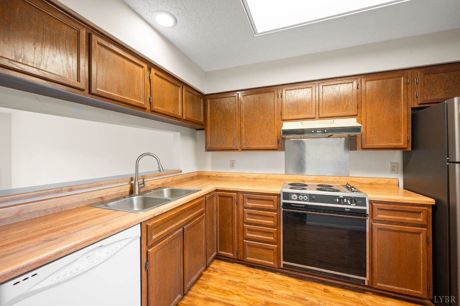 2412 Deer Run, Forest, VA 24551