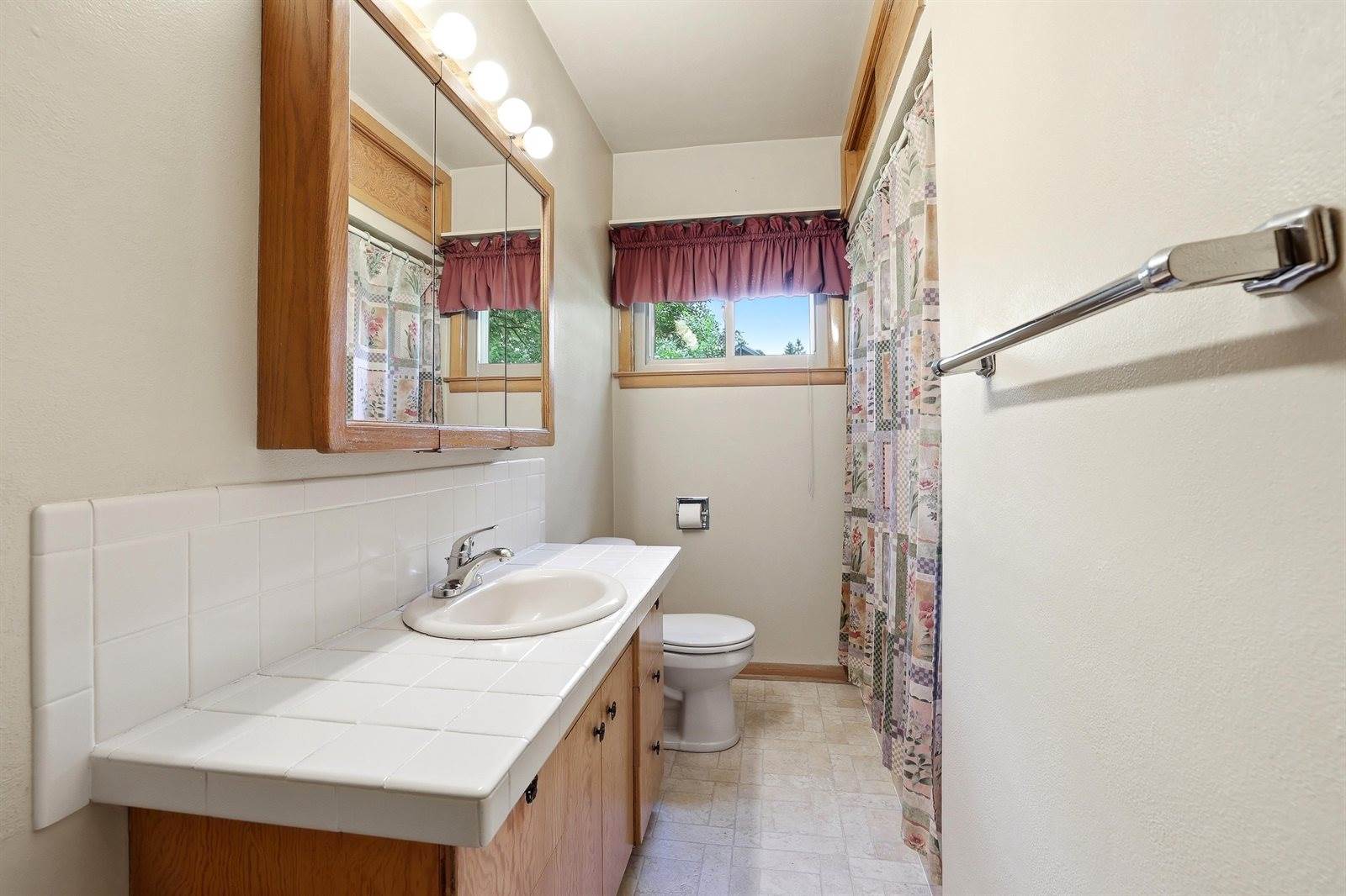 300 Mc Dill Avenue, Stevens Point, WI 54481