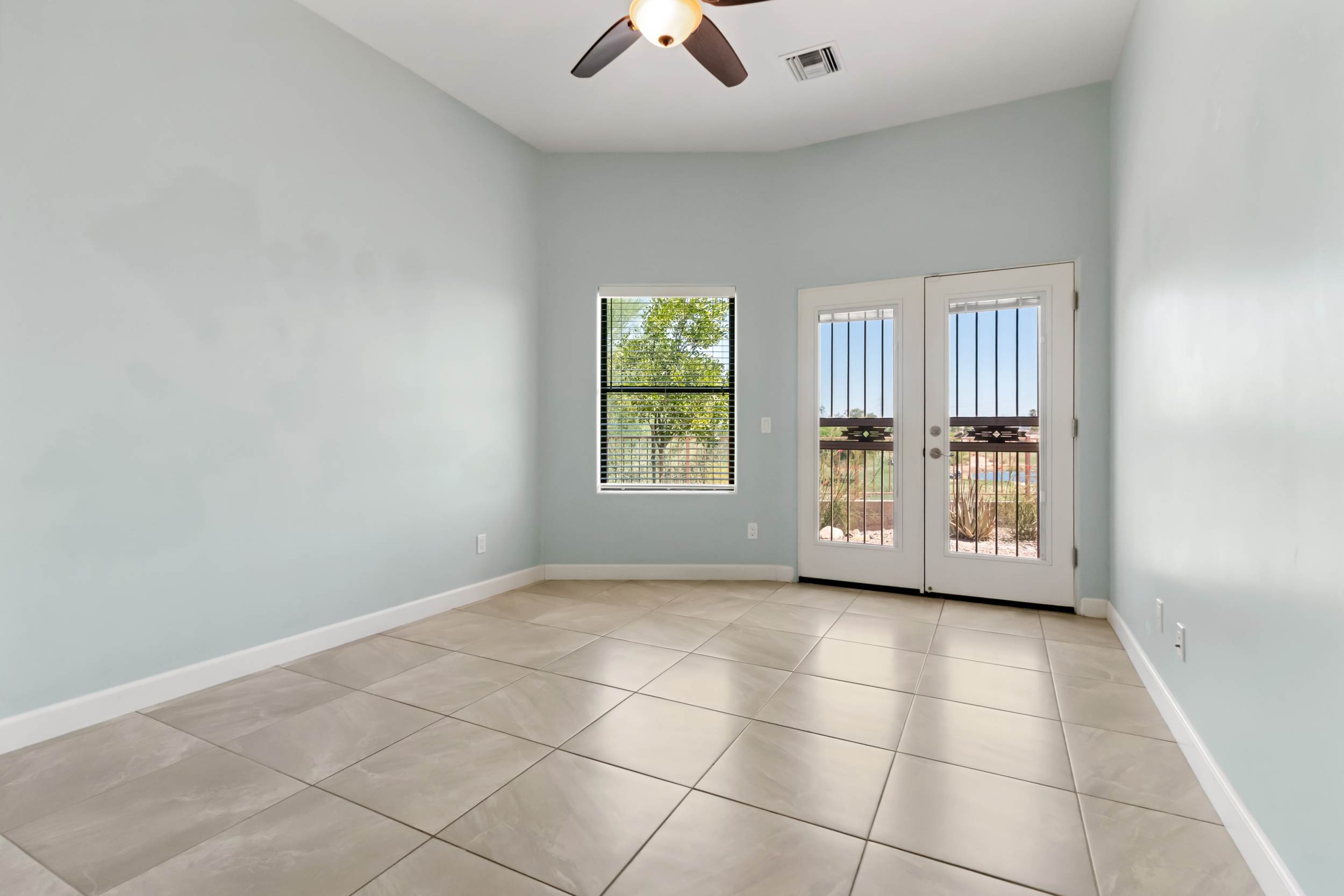 11660 N Lakeview Ct, surprise, AZ 85378
