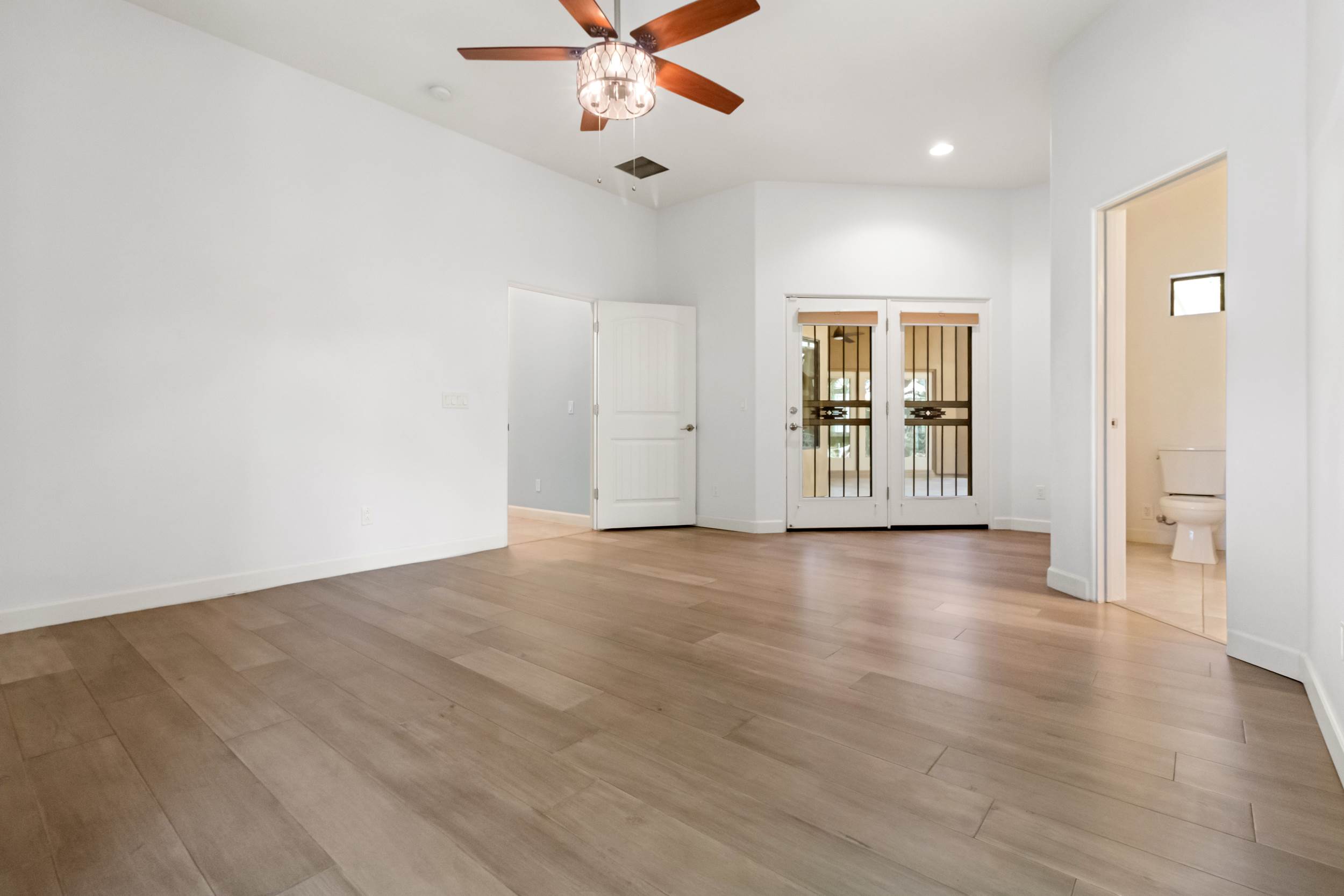 11660 N Lakeview Ct, surprise, AZ 85378