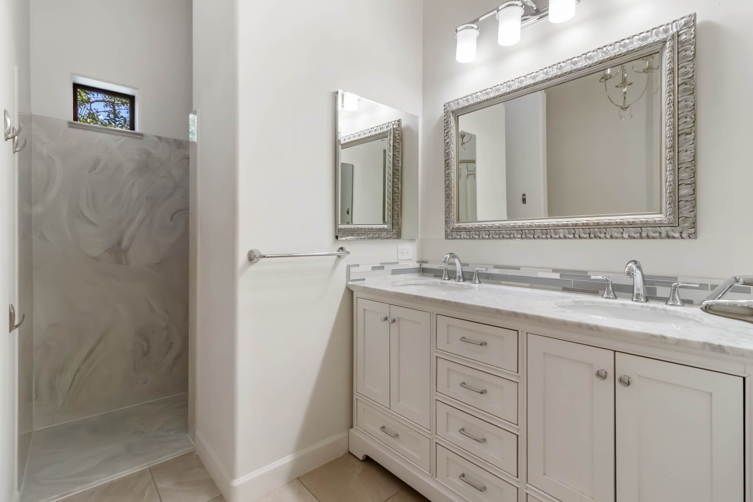 11660 N Lakeview Ct, surprise, AZ 85378