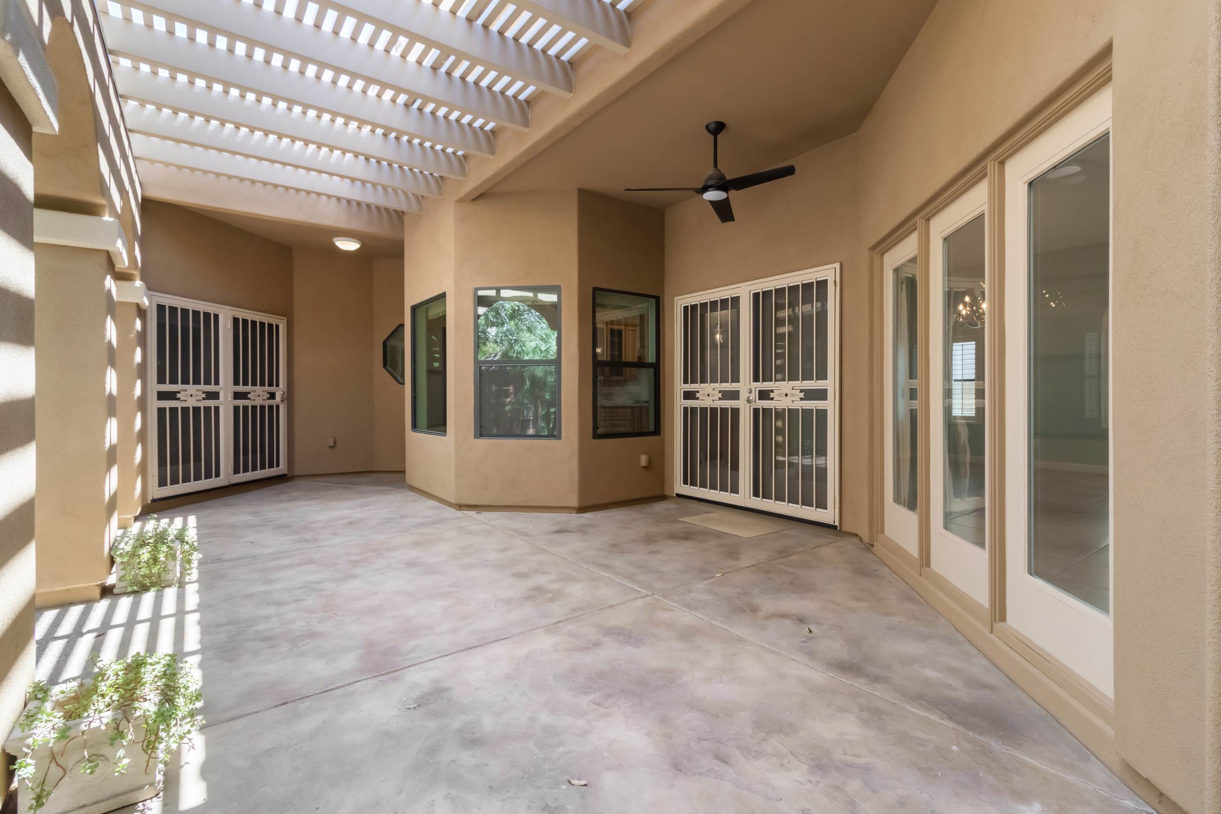 11660 N Lakeview Ct, surprise, AZ 85378