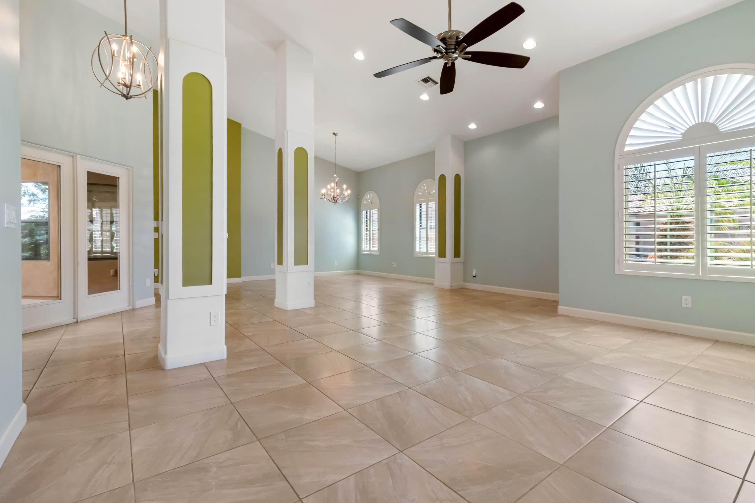 11660 N Lakeview Ct, surprise, AZ 85378