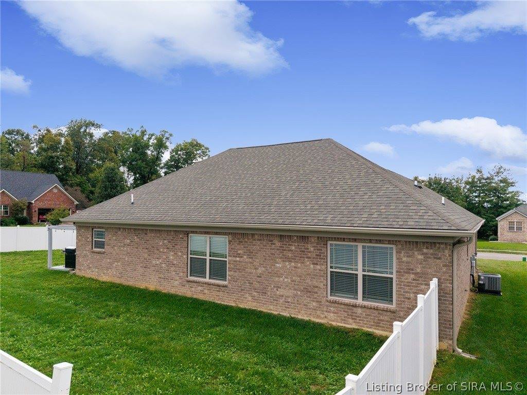 6413 Sunset Loop, Charlestown, IN 47111