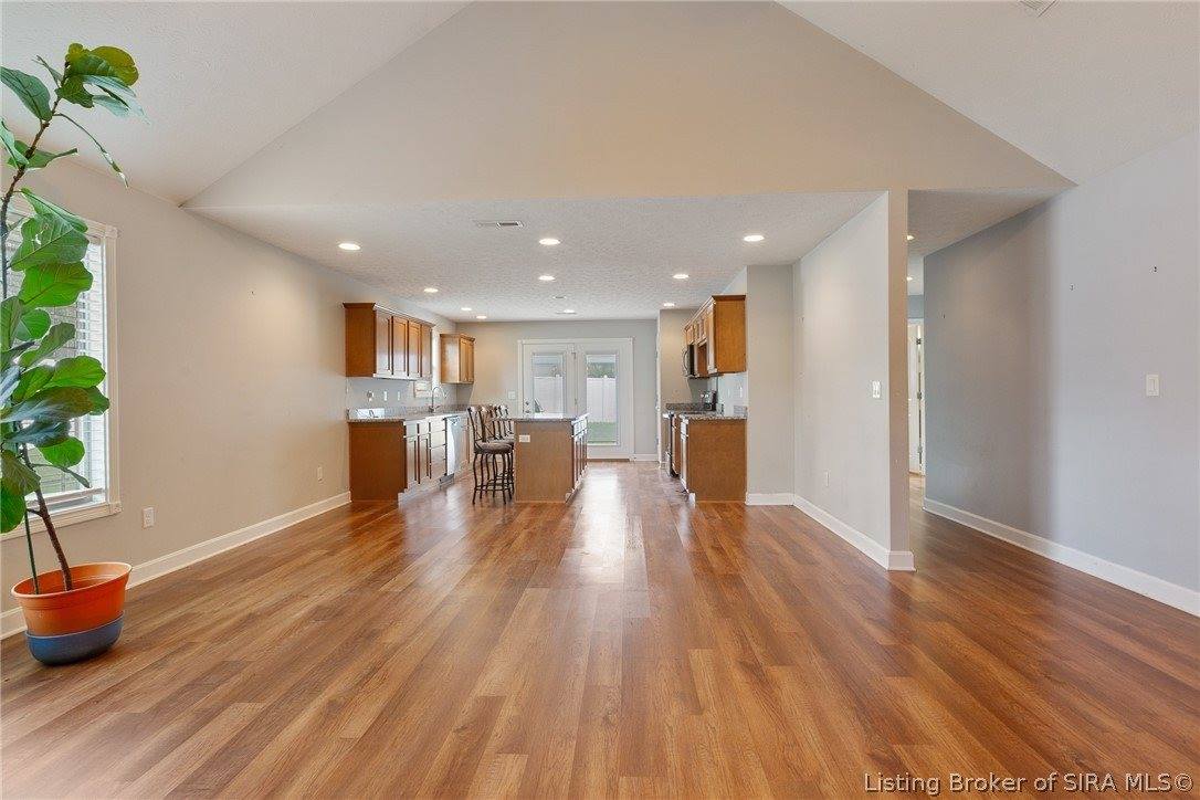 6413 Sunset Loop, Charlestown, IN 47111