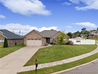 6413 Sunset Loop, Charlestown, IN 47111