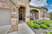3660 Twin Pines Drive, Grand Prairie, TX 76065