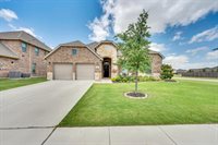 3660 Twin Pines Drive, Grand Prairie, TX 76065