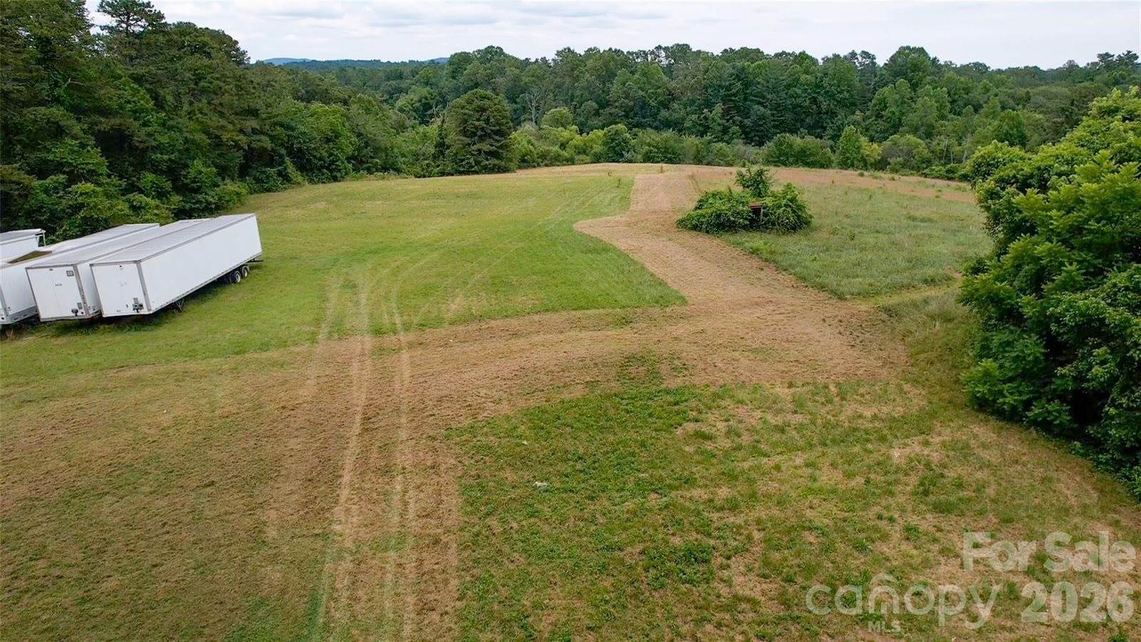 412 Mcmurray Road, Flat Rock, NC 28731