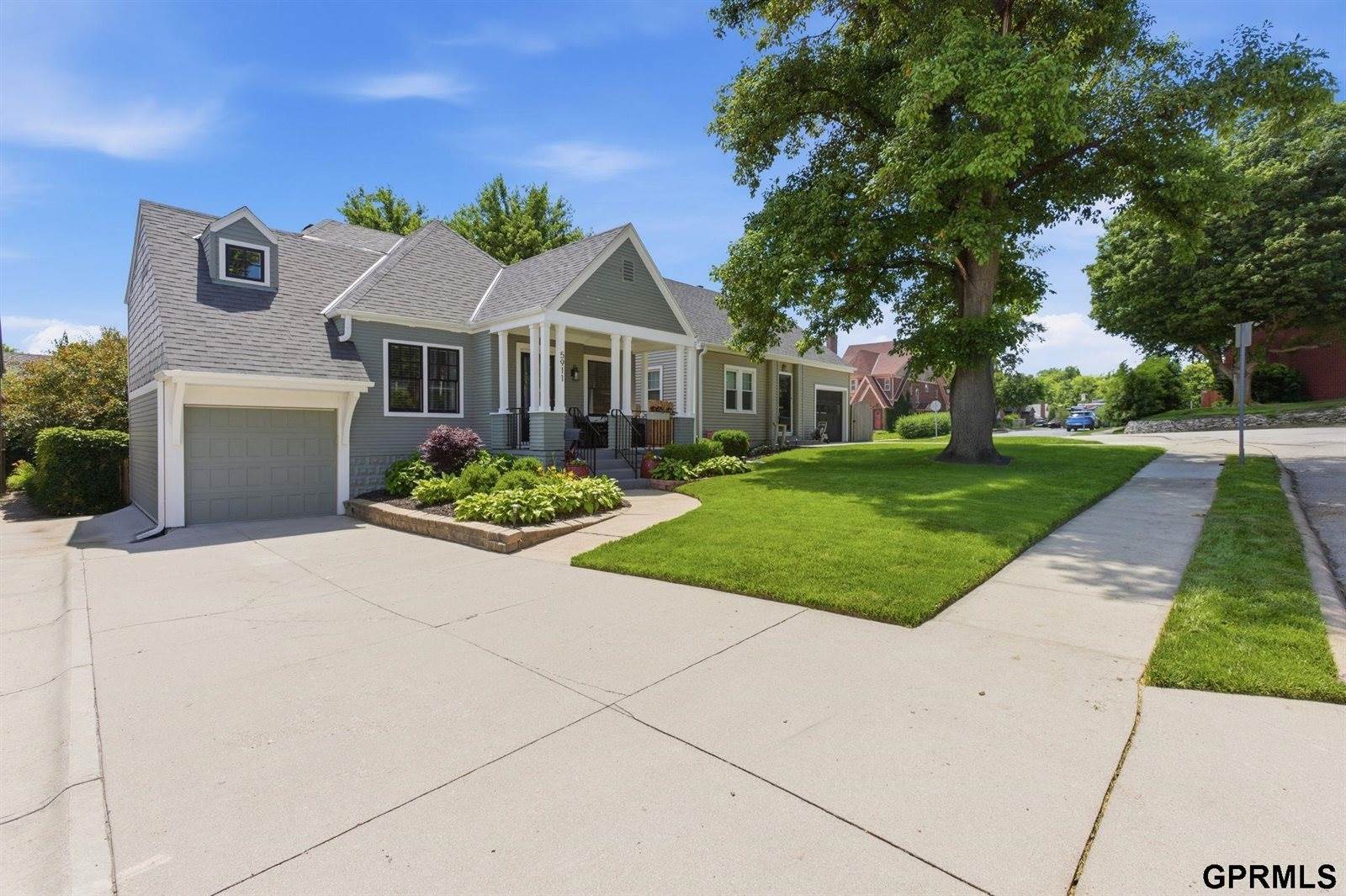5911 Pierce Street, Omaha, NE 68106