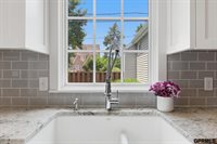 5911 Pierce Street, Omaha, NE 68106