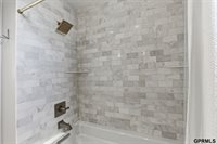 5911 Pierce Street, Omaha, NE 68106