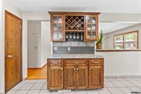 9806 O Circle, Omaha, NE 68127