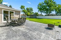 9806 O Circle, Omaha, NE 68127