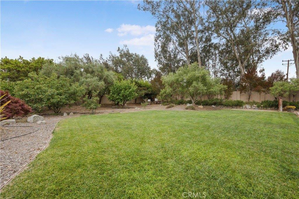 2555 Laurie Way, Arroyo Grande, CA 93420