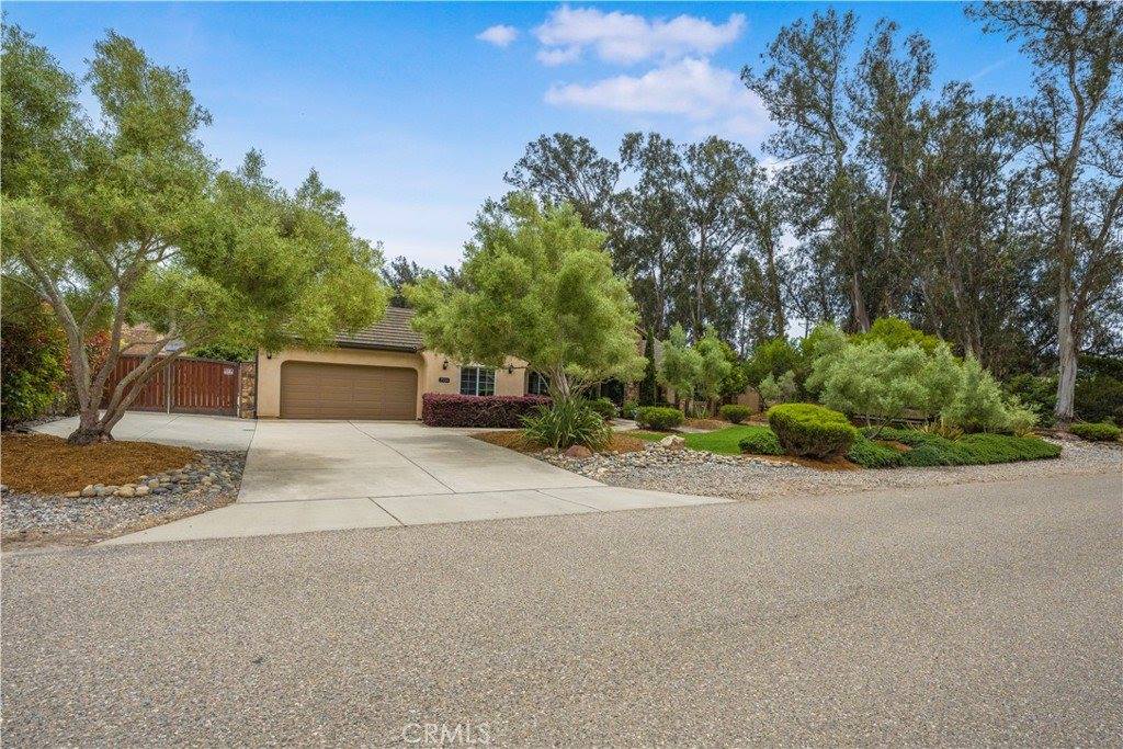 2555 Laurie Way, Arroyo Grande, CA 93420