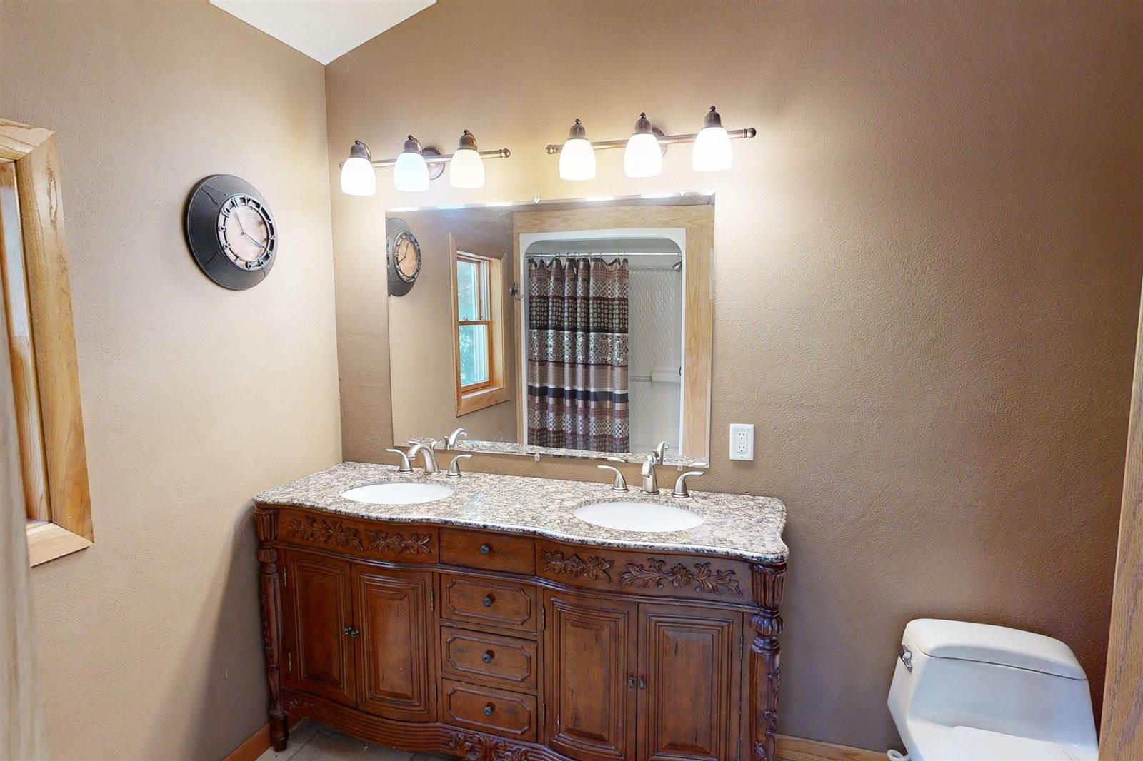 N2310 Wenham, Hebron, WI 53538