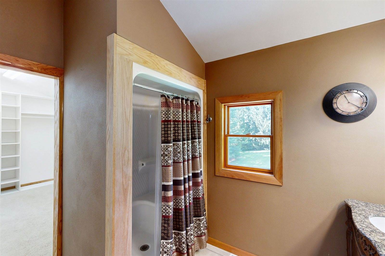 N2310 Wenham, Hebron, WI 53538