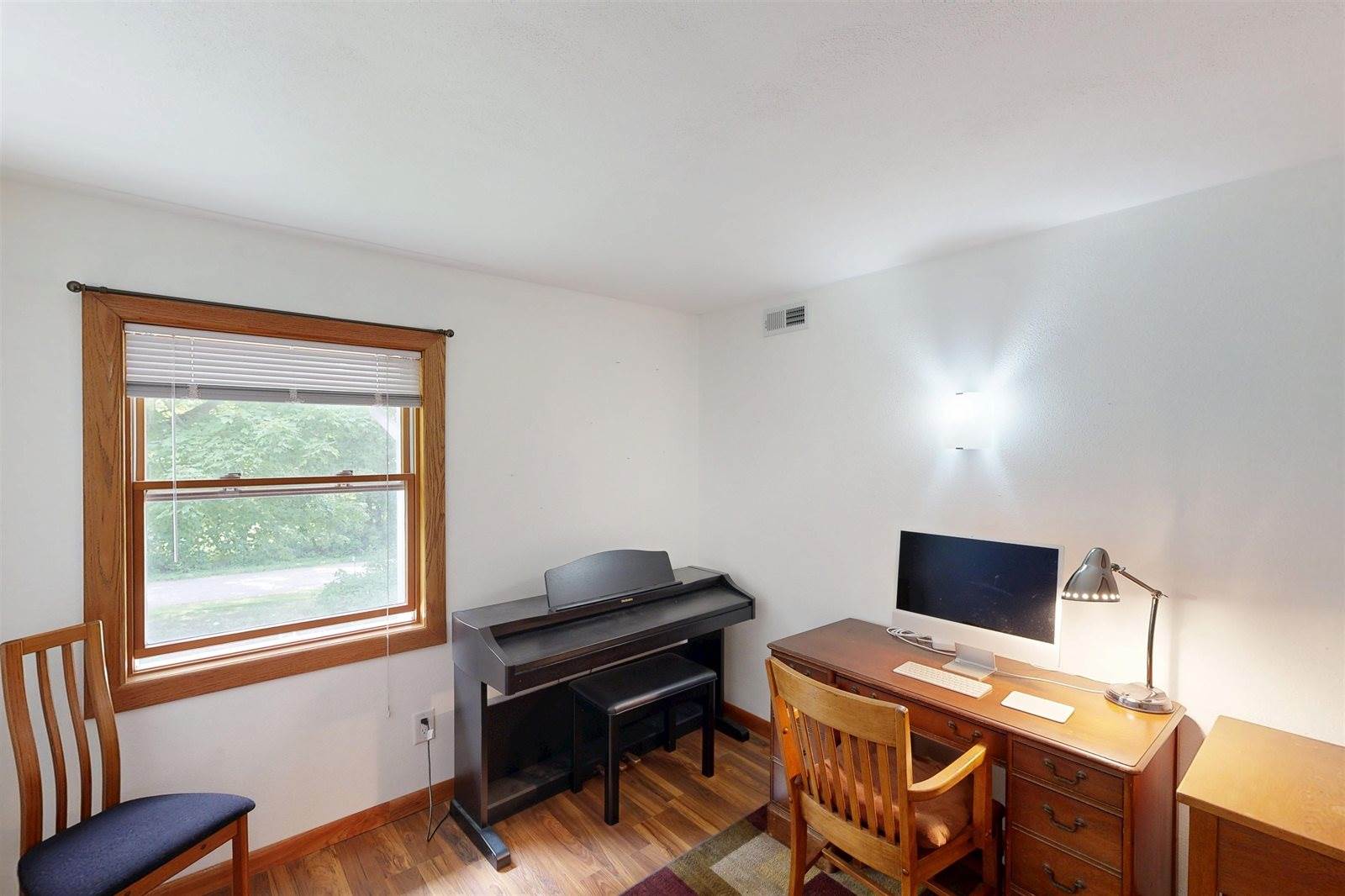 N2310 Wenham, Hebron, WI 53538