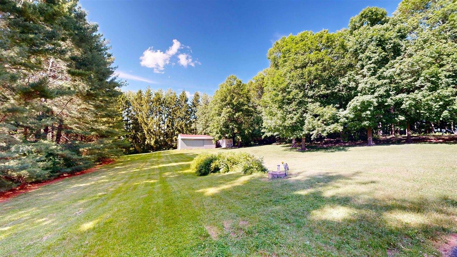 N2310 Wenham, Hebron, WI 53538