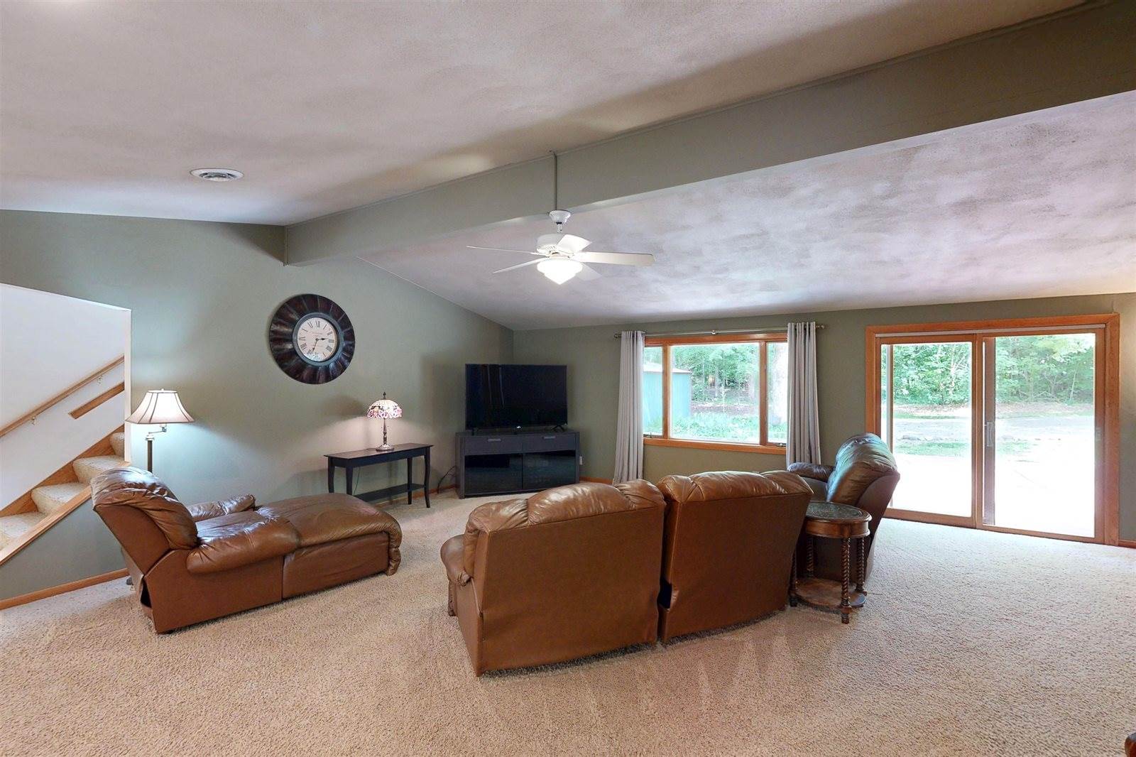 N2310 Wenham, Hebron, WI 53538