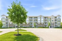 2301 Pennington Dr, Walpole, MA 02081
