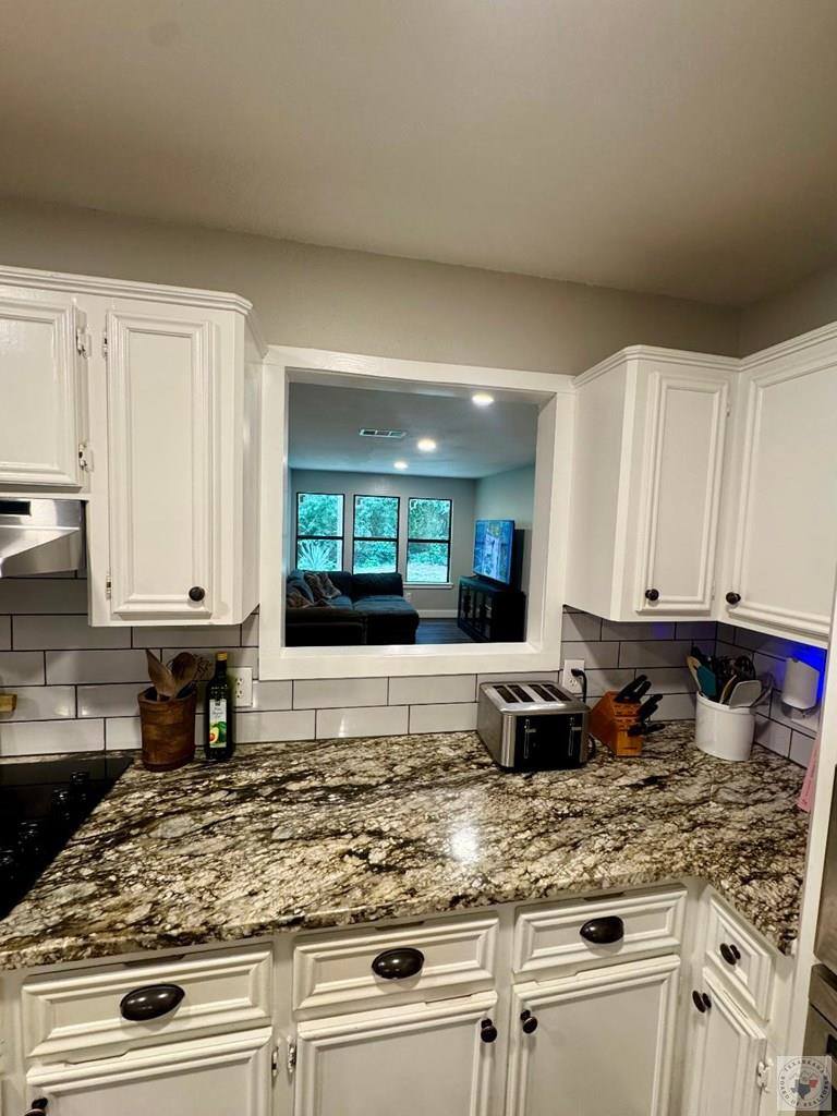 178 Pine Needle Glen, Holly Lake Ranch, TX 75675