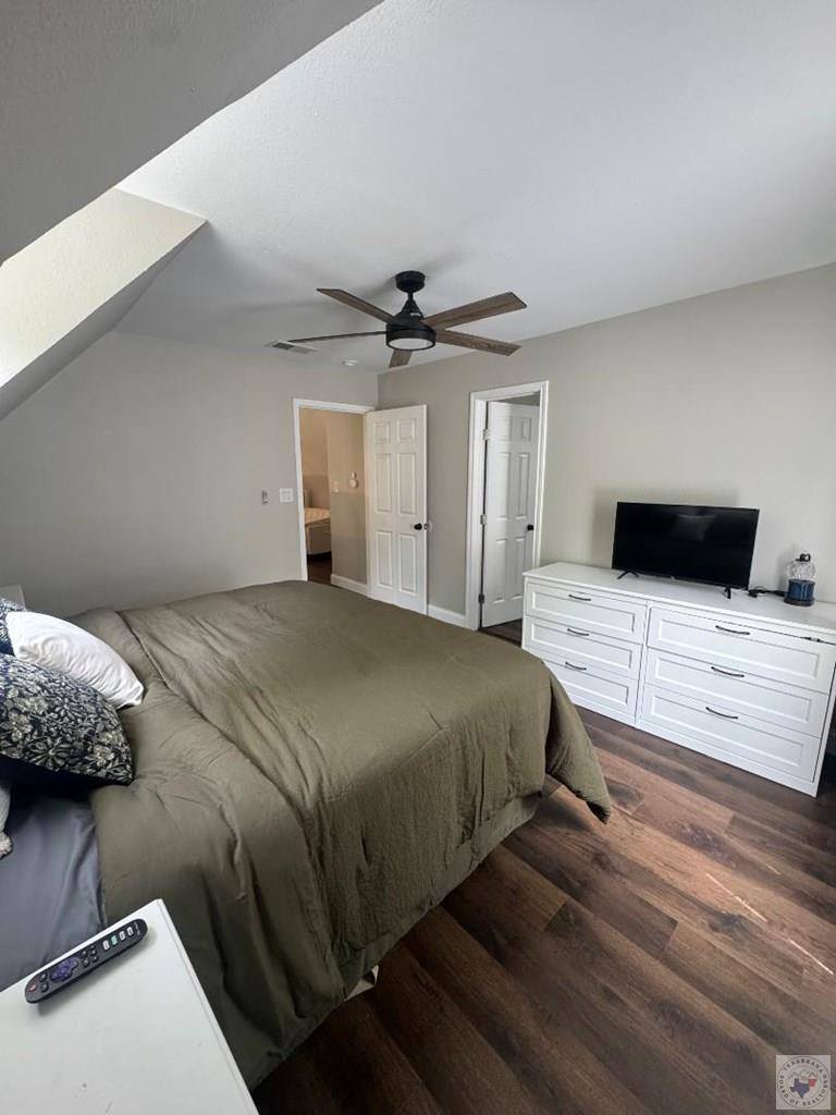 178 Pine Needle Glen, Holly Lake Ranch, TX 75675