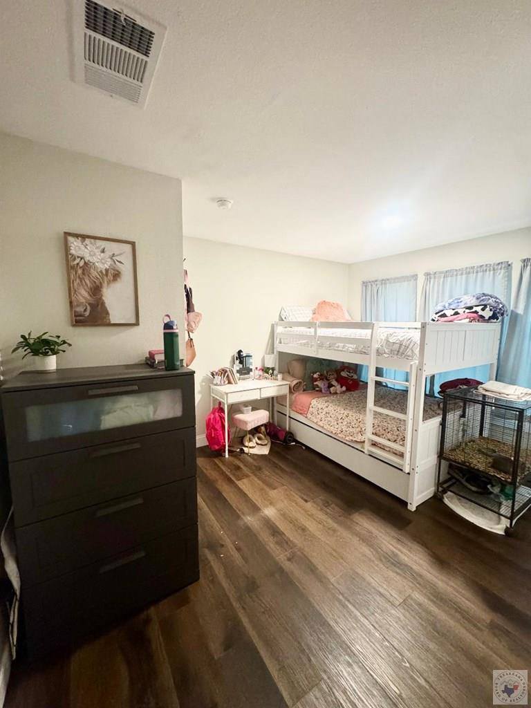 178 Pine Needle Glen, Holly Lake Ranch, TX 75675