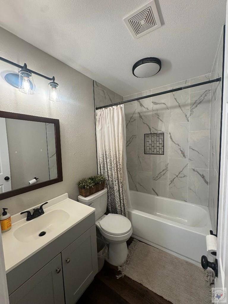 178 Pine Needle Glen, Holly Lake Ranch, TX 75675