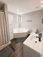 178 Pine Needle Glen, Holly Lake Ranch, TX 75675