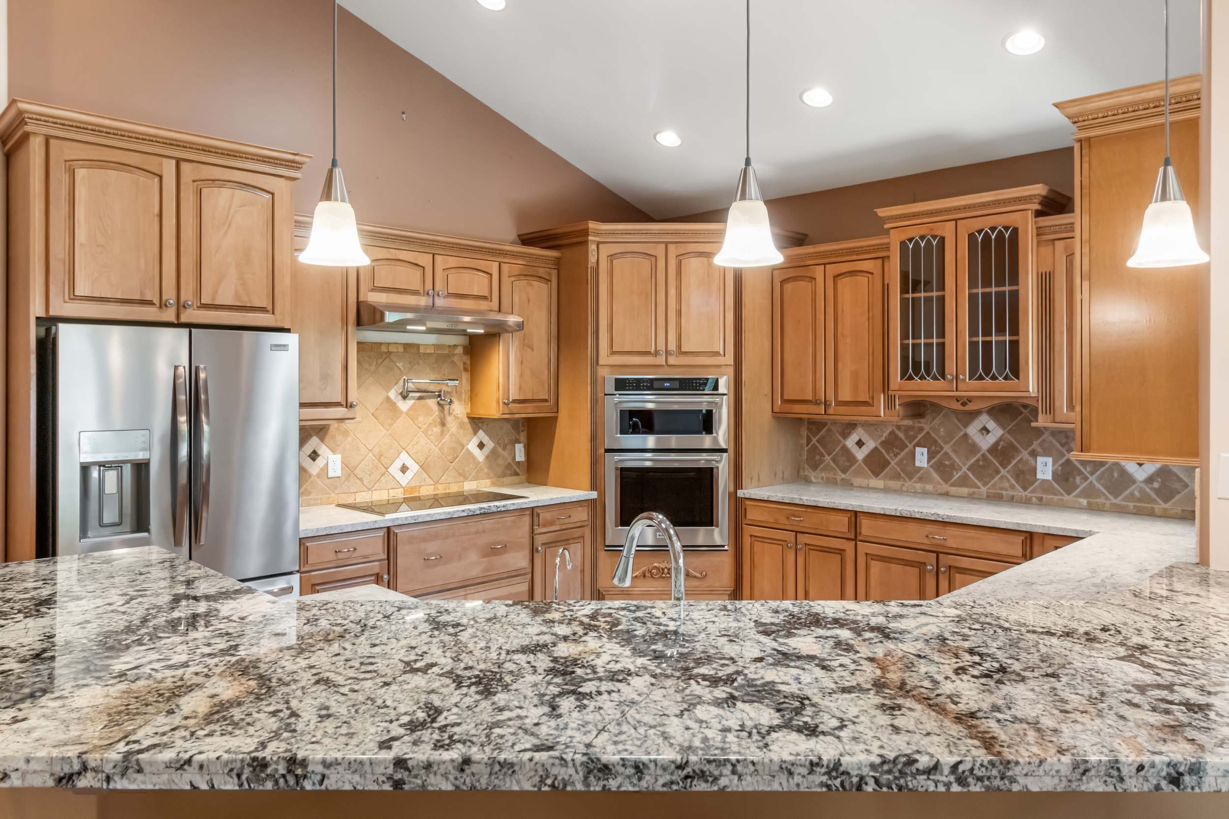 17269 N Coyote Lakes Parkway, Surprise, AZ 85378