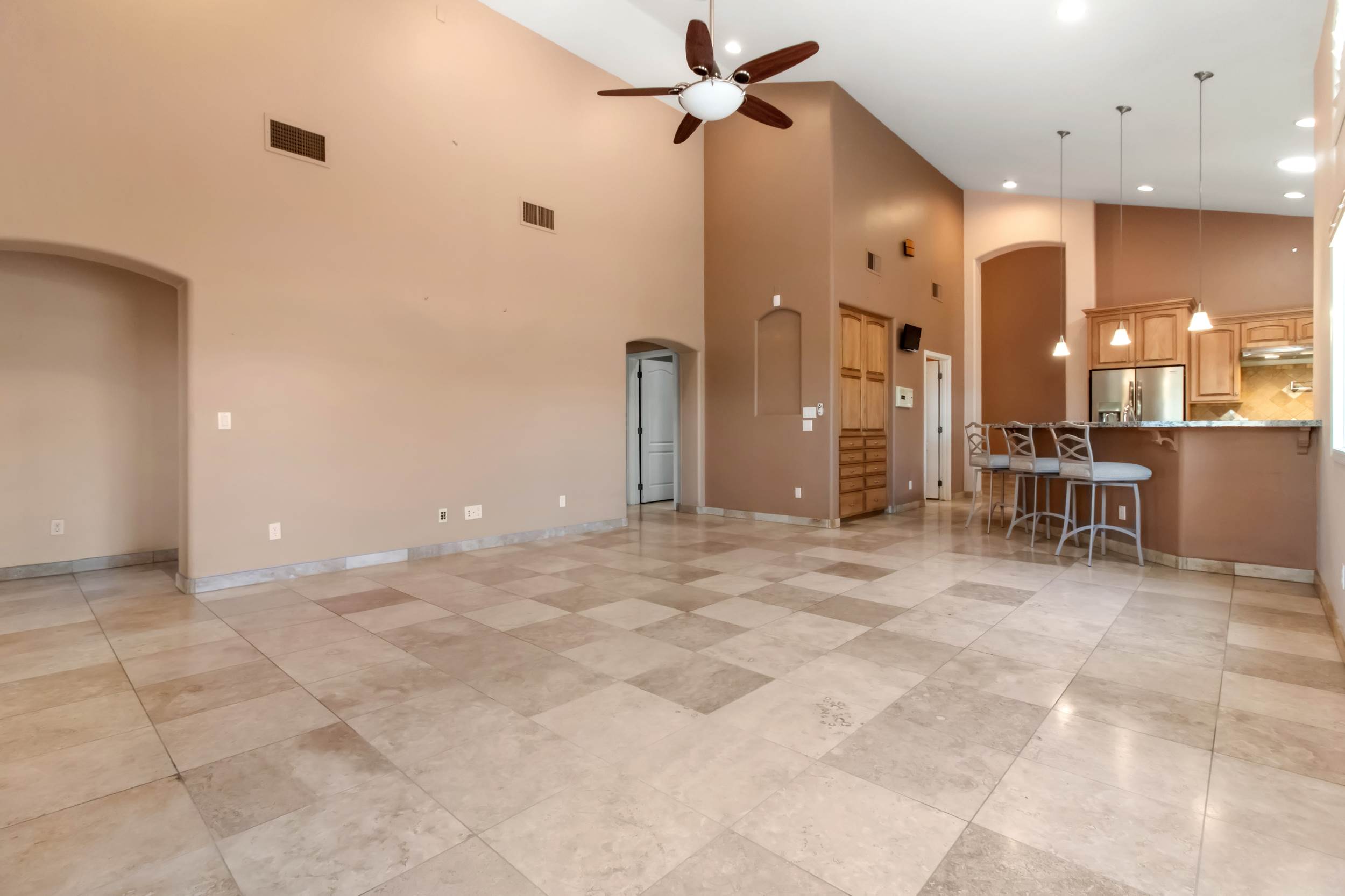 17269 N Coyote Lakes Parkway, Surprise, AZ 85378