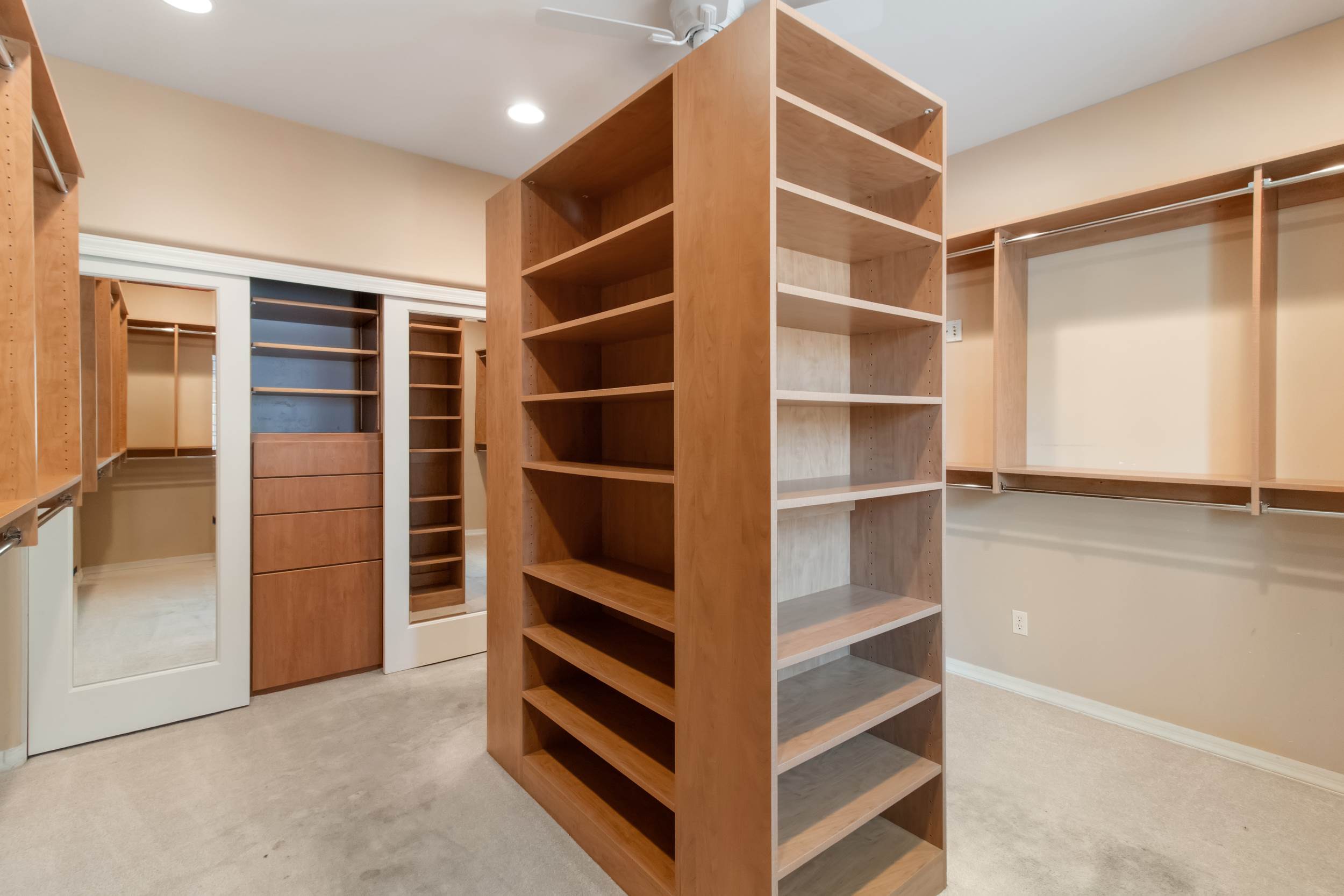 17269 N Coyote Lakes Parkway, Surprise, AZ 85378