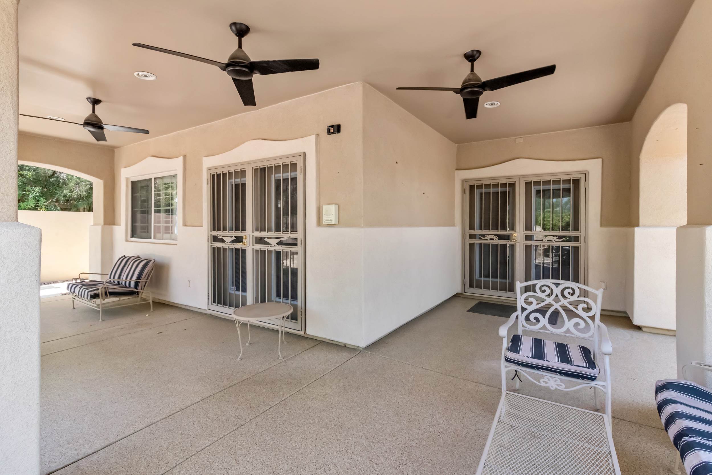 17269 N Coyote Lakes Parkway, Surprise, AZ 85378