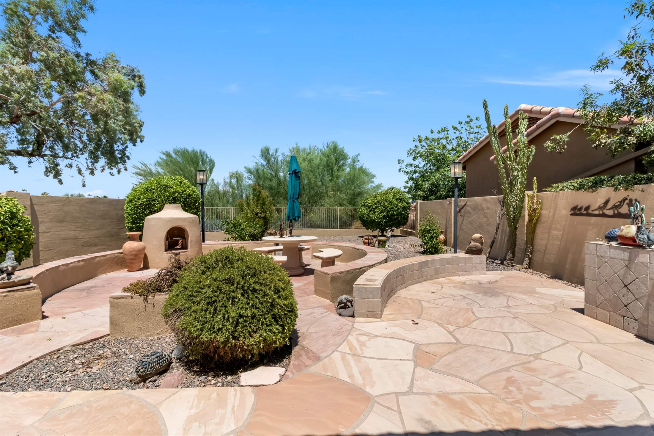17269 N Coyote Lakes Parkway, Surprise, AZ 85378