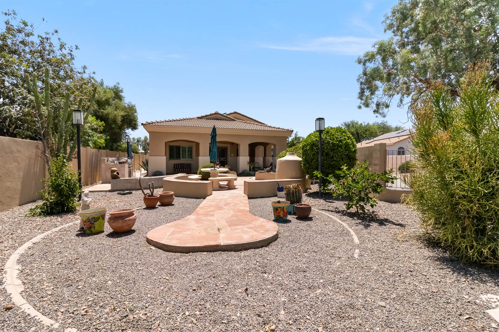 17269 N Coyote Lakes Parkway, Surprise, AZ 85378