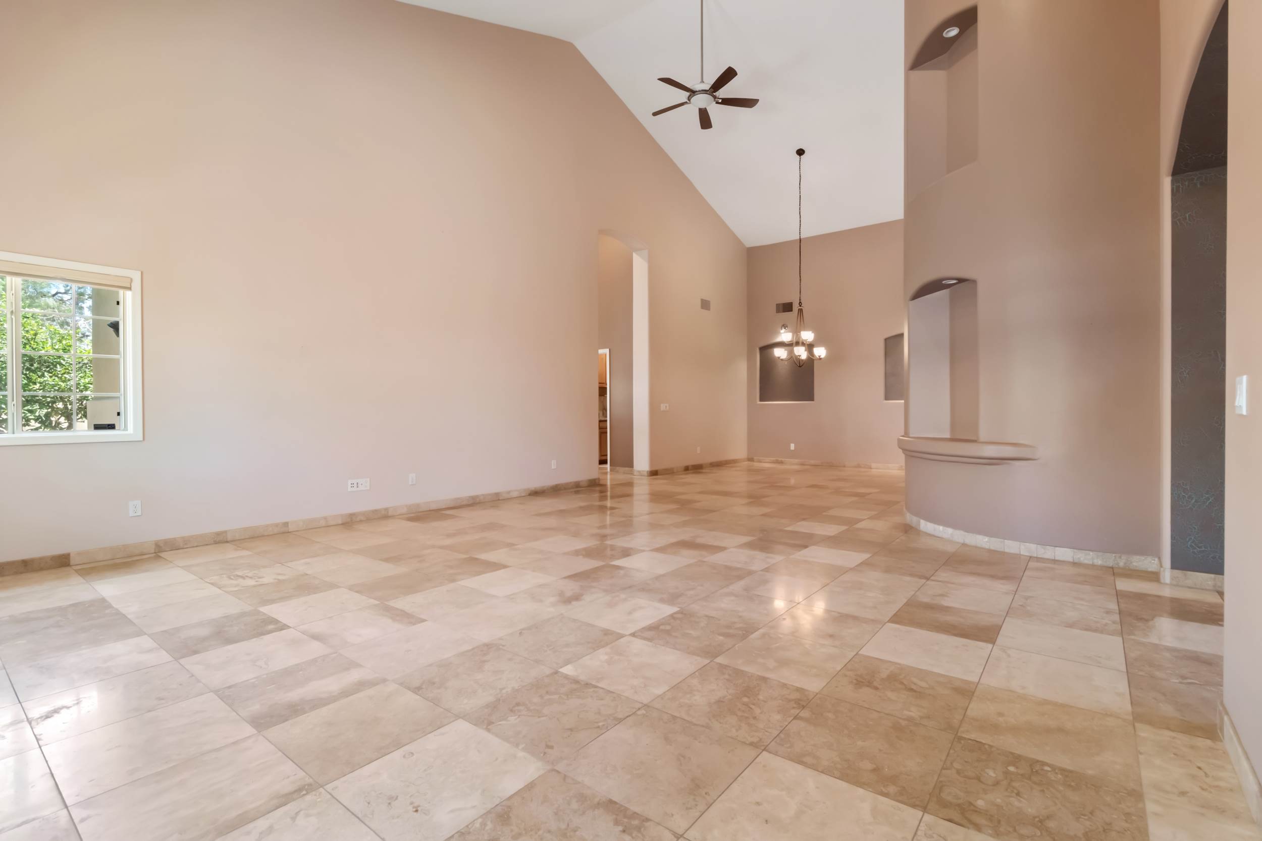 17269 N Coyote Lakes Parkway, Surprise, AZ 85378