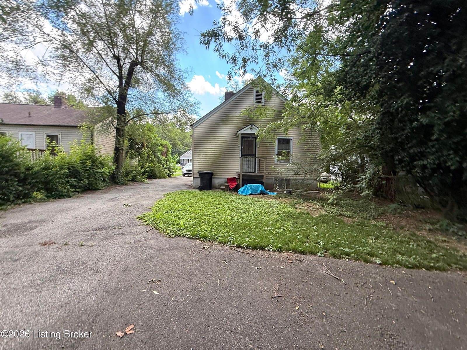 2909 Conestoga Ave, Louisville, KY 40210