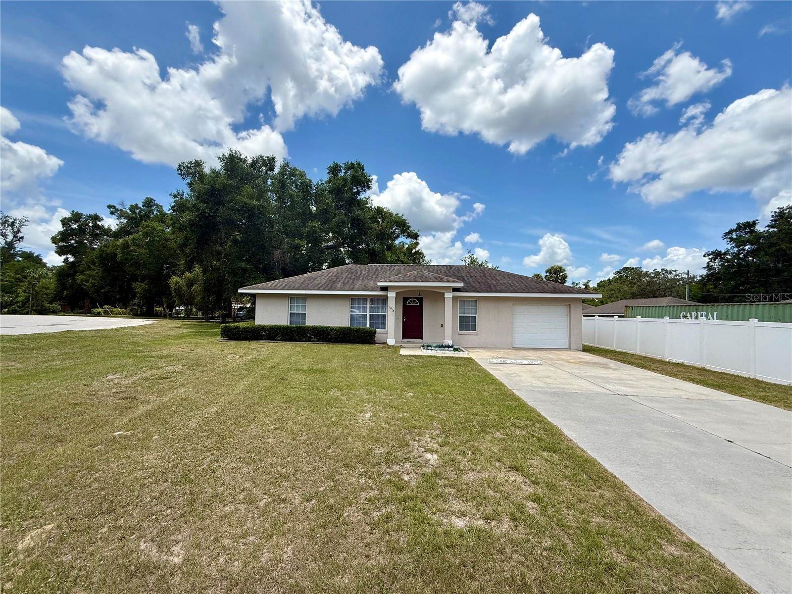 11018 SE 56TH Avenue, Belleview, FL 34420