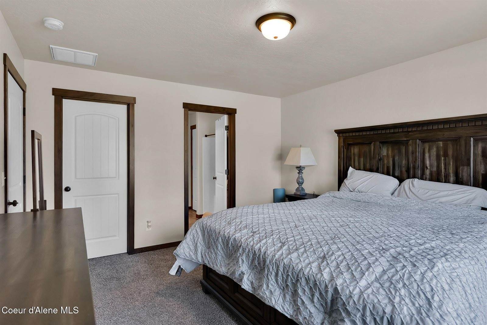 5802 West Joss Ln, Spirit Lake, ID 83869