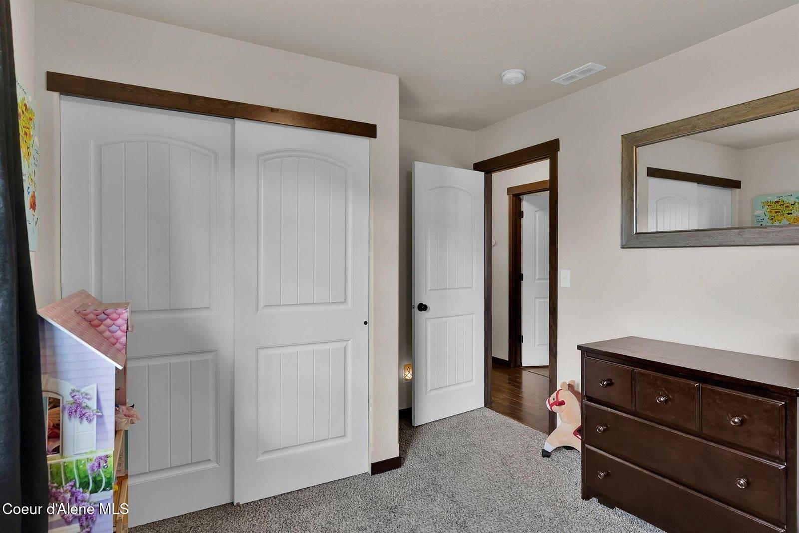 5802 West Joss Ln, Spirit Lake, ID 83869