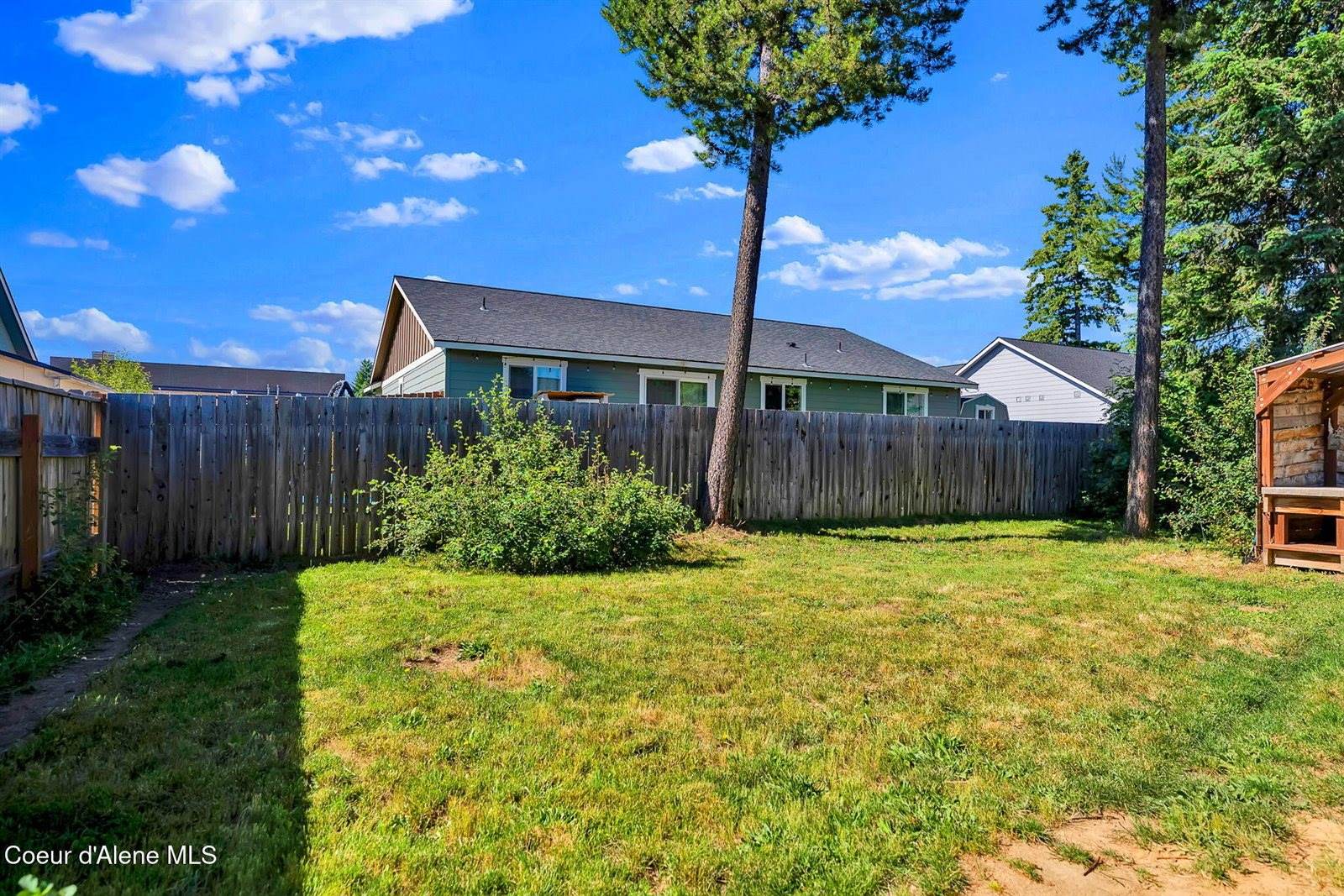 5802 West Joss Ln, Spirit Lake, ID 83869