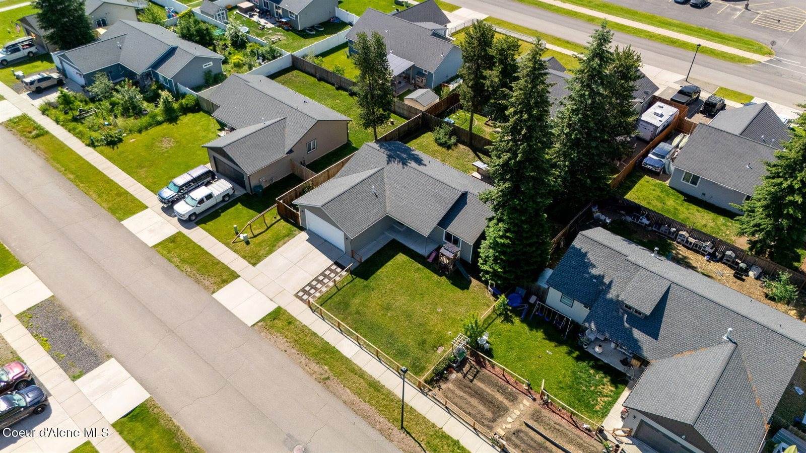 5802 West Joss Ln, Spirit Lake, ID 83869